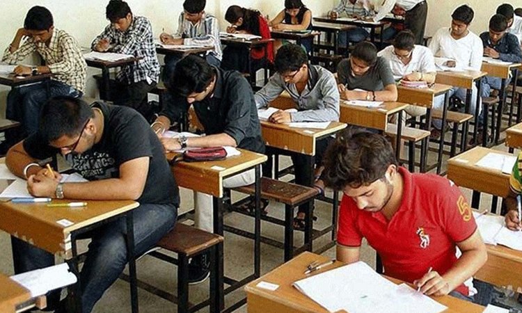 बारावी परीक्षा पद्धतीत बदल
goo.gl/Rcihga #Changes #exam #Exammethod #examinationsystem #HSC