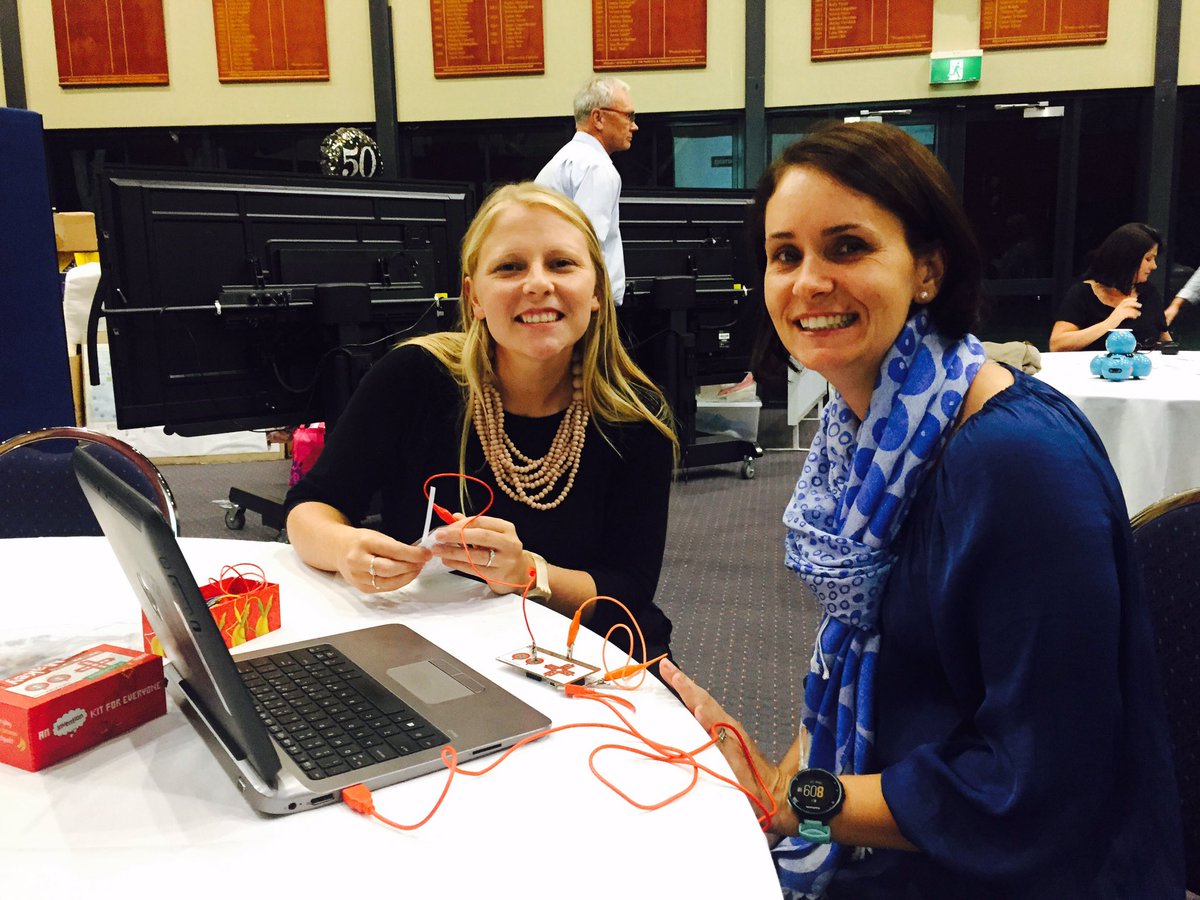 bowker_a's tweet image. Thank you to all our parents who attended our Computational Thinking Workshop! #LearningatOC @TravGoulter @VICTORIA_JM