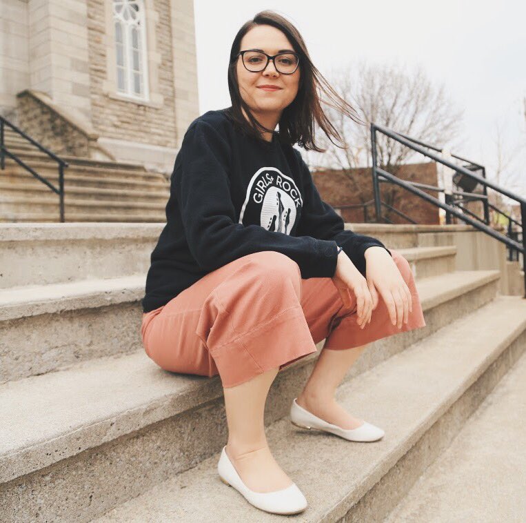 GirlsRockOttawa's tweet photo. 🌻GIVEAWAY🌻
Head over to our Instagram for a chance to win 1 of our crew neck sweaters &amp; 2 tickets to the May 26 @bonjaymusic @tooattachedpop @KingKimbit Diversity Tour show that we’re co-presenting with @debaserlives @diy_spring &amp; @CHUOFM 
https://t.co/o5NOp3g2WN
#ottawa #music https://t.co/8LHq7gVSqh