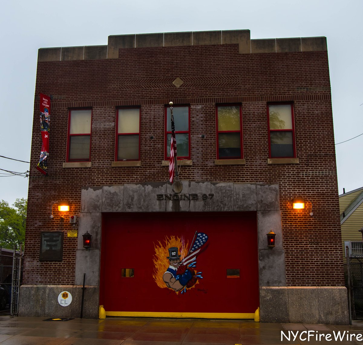 NYCFireWire's tweet photo. #FDNY Engine 97 organized April 1st, 1931. The Astor Hilton #Engine97 https://t.co/dRTUL5pvVq