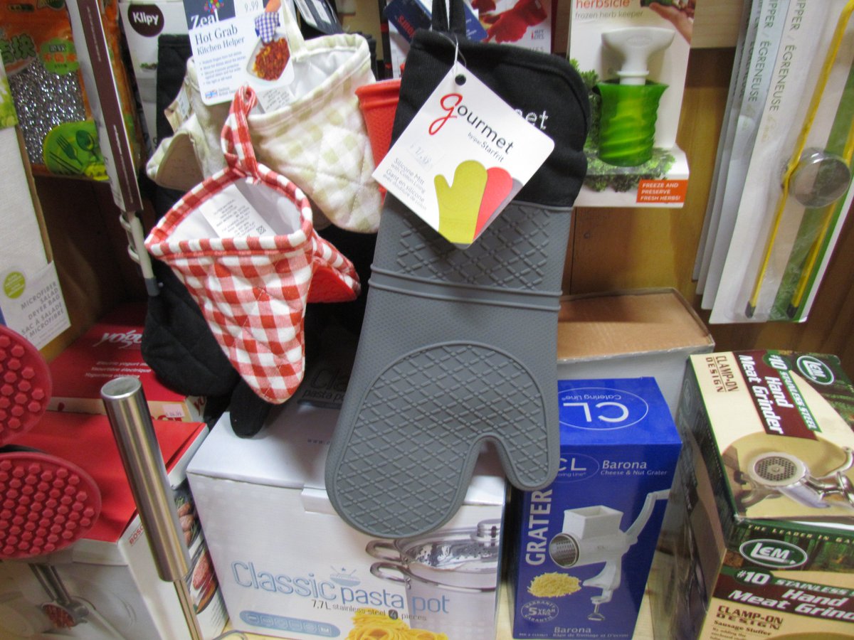 stjacobsmarket's tweet image. Kitchen Gadgets Galore! Check out Kitchen Help in the Market Building for all the kitchen equipment you can dream of! #KitchenHelp