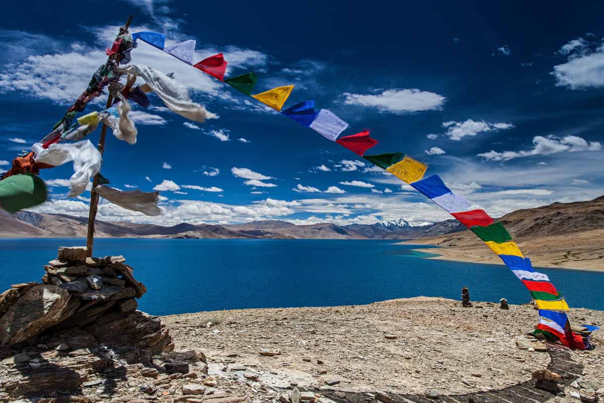 Dubbed as India’s own moon land, #Ladakh is dotted with arid mountains, spellbinding landscapes, picture-perfect monasteries and exotic lakes. A paradise for adventure enthusiasts, the ‘Land of High Passes’ is a must-visit at least once!