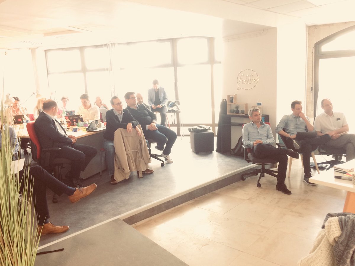 CharlesLaFay's tweet image. La lumière blanche de la #vision est là 🤣 #frenchassurtech avec @Lamia de @Startup_Palace #accelerateur