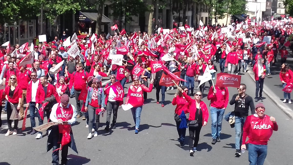 Marine Le Clech tweet media