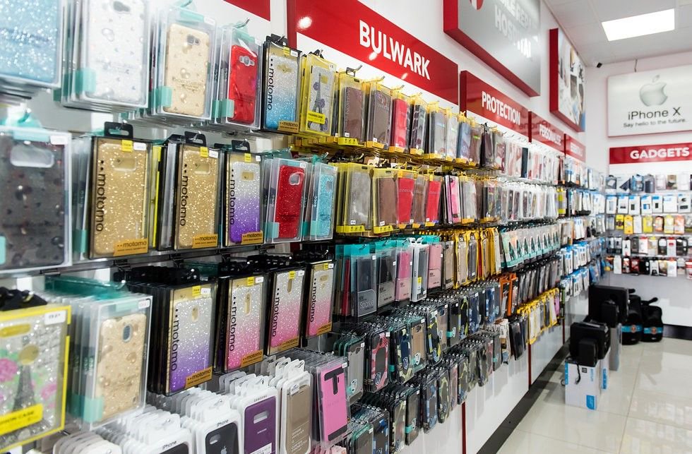 LibMidlandsMall's tweet photo. Step up your phone cover game with a stylish cover from #CellPlus. #MidlandsMall https://t.co/sM0luTE615