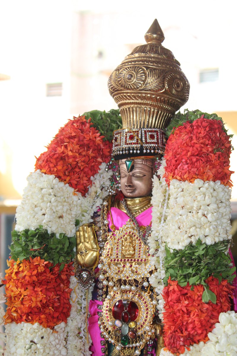 PorurTimes's tweet photo. ஸ்ரீ சத்யவரதராஜ பெருமாள் கோவிலில் (அரும்பாக்கம்) 16ம் ஆண்டு பிரம்மோத்ஸவம், கொடிஏற்றம் நடைபெற்றது.
https://t.co/u0aRSXEjrO https://t.co/DIebx1tN3V