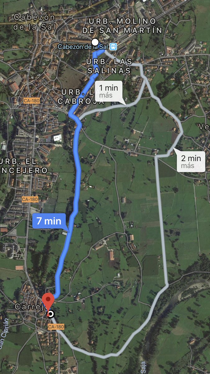 Tribuna VIP con avituallamiento del bueno para disfrutar del último tramo de #los10000delsoplao en #carrejo #cabezondelasal <a href="/CSegis/">Casa Segis</a> Y si cortan la carretera hay accesos alternativos...