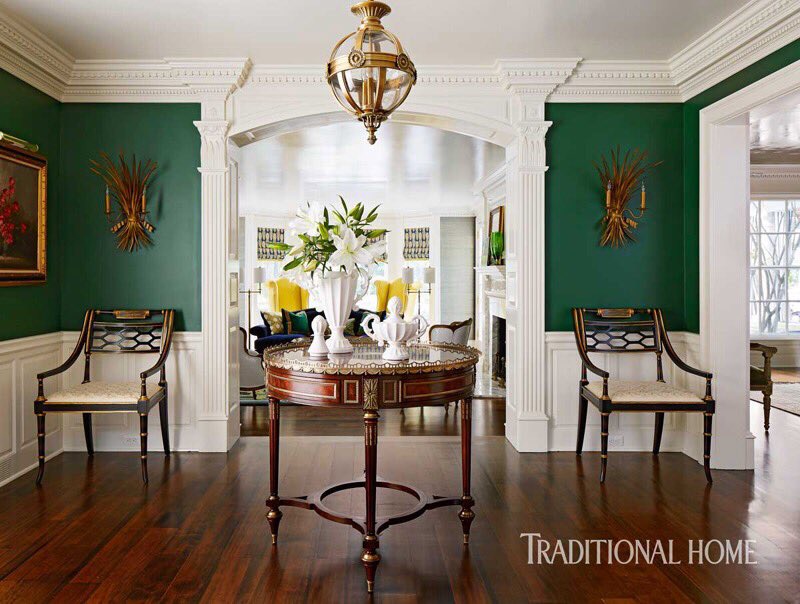 TSL_Podcast_'s tweet photo. Hey Students’ Lounge!!! 
Check out the #shapes of these lovely wheat sconces from the 19th century! This foyer was designed @CoreyDJenkins!!

#thestudentslounge #foyer #thechaiselounge #interiordesign #interiordesignstudent #vintage design #sconces #sconce #vintagestyle https://t.co/T6LfBpuQjw