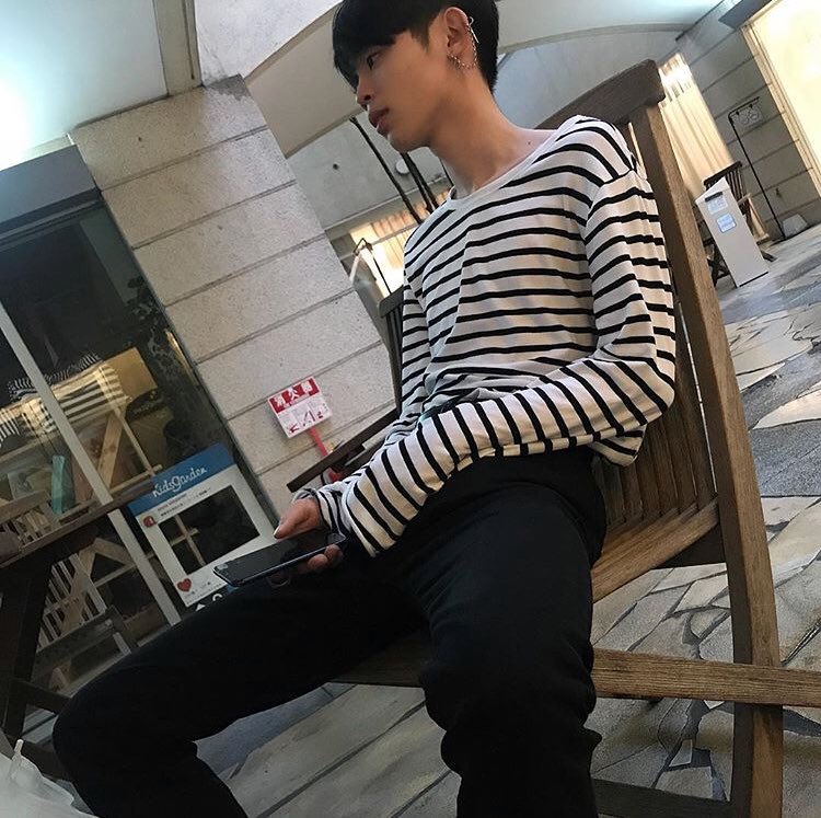 UxnpQ's tweet photo. 980709の
りゅうまっていいます🐉
たくさん反応待ってます🙈

#韓国好きと繋がりたい 
 #韓国好きな人RT 
 #らぶりつで気になった人お迎え  
#インスタやってる韓国好きな人RT
#拡散希望RTお願いします https://t.co/Qa6696sZ3O