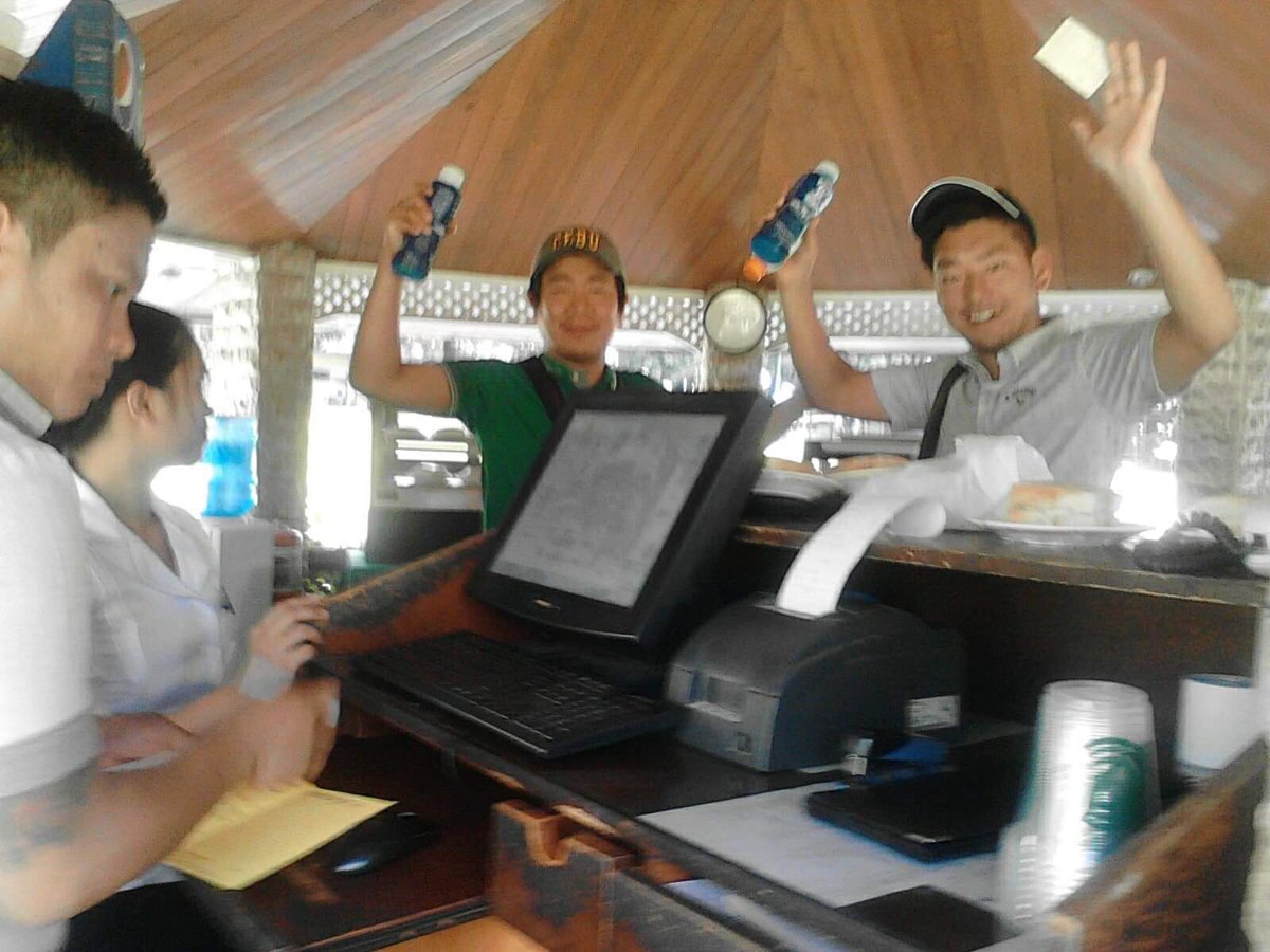 cebukenchan's tweet photo. セブ島のゴルフ予約なら⛳️
マンゾクレンタカー迄
ゴルフ場のプレー料金の20%のみを手数料として頂いております。
#セブ島 #セブ島ゴルフ #マクタン島ゴルフ #マクタン島 #Cebu #mactan 
#gloff #manzokurentacar 
#マンゾクレンタカー #セブ島旅行
#セブ島佐藤健一 
LINE→mondaikaiketsu迄 https://t.co/Xoo5yjxTfm