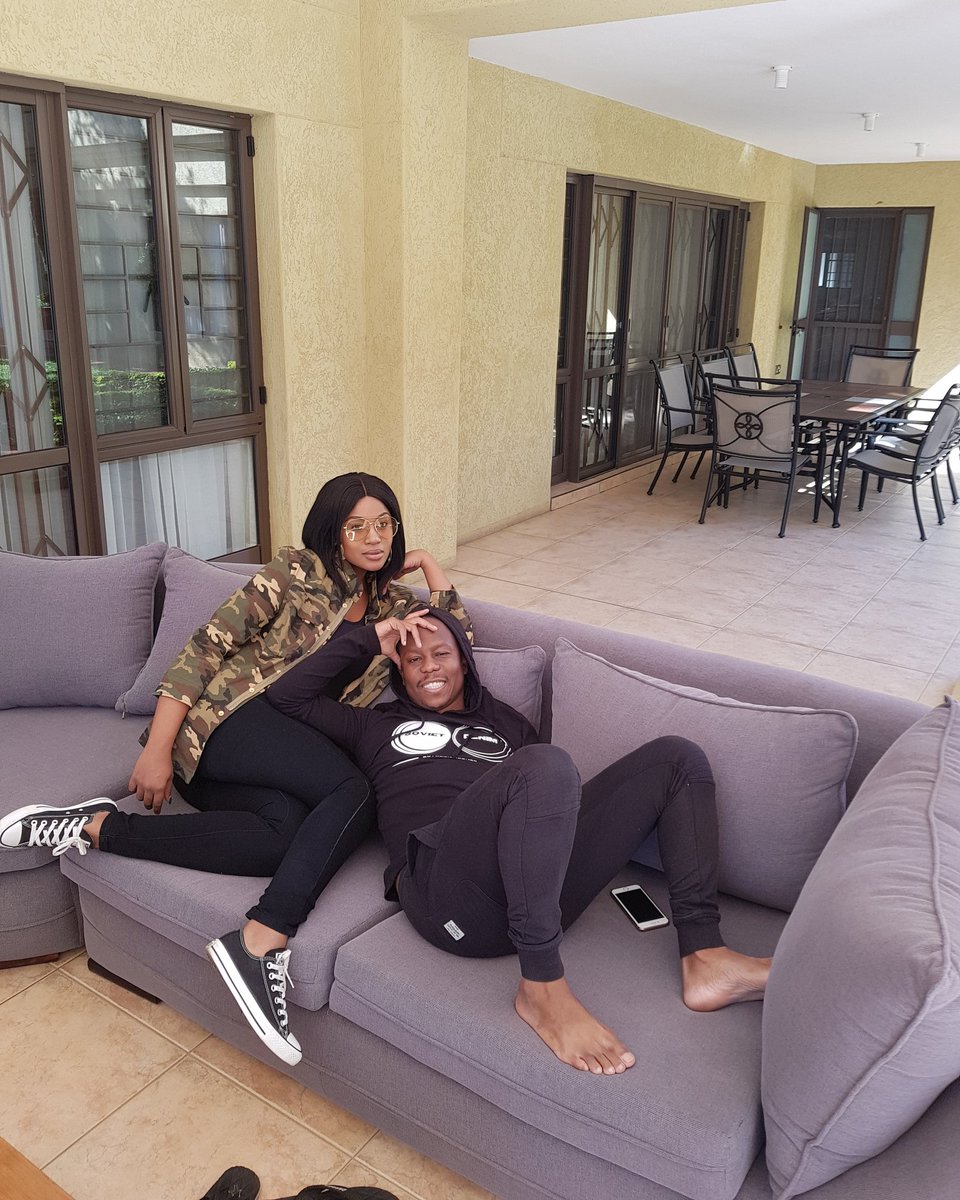 VEE_MAMPEEZY's tweet photo. It's my birthday /anniversary yes I got married on my birthday to this queen GLORY to the LORD JESUS and thank u thank u thank u thank u............ https://t.co/04Jyg1Bw99