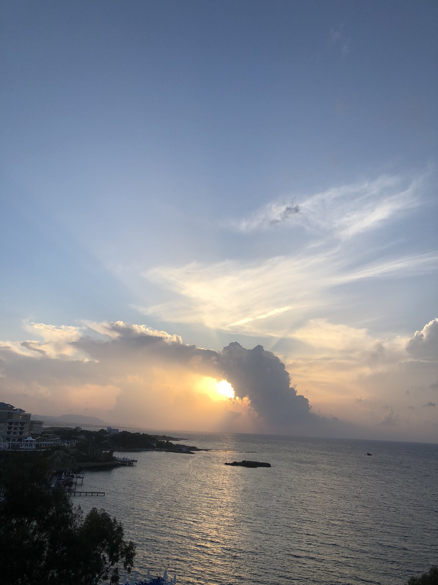 Happy birthday, Norway 🇳🇴 Love from Cyprus https://t.co/nnwwChu8XK