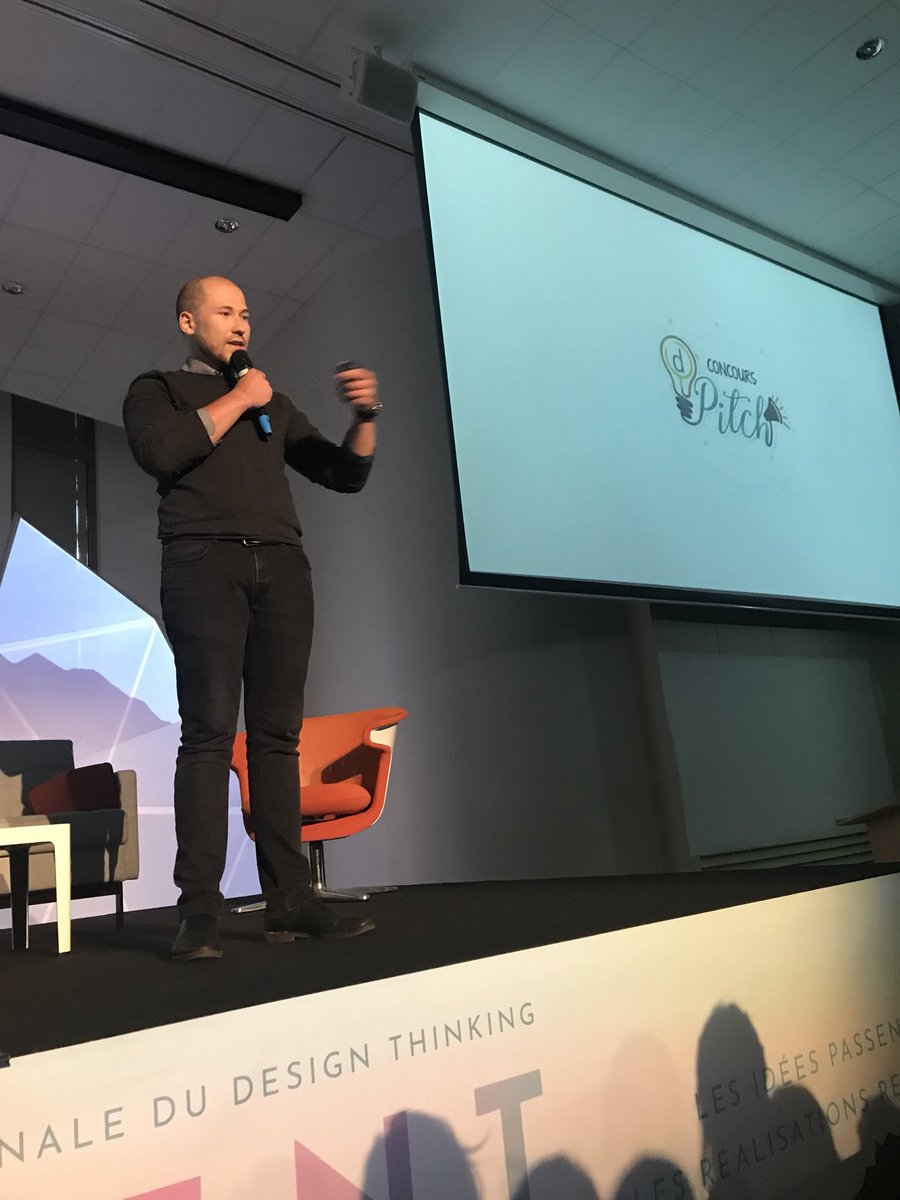 dschoolparis's tweet photo. #dpitch3 la 3ème édition du concours de pitch de la @dschoolparis s’intéresse aux campus du futur! #devent2018 https://t.co/HTNb5RK0Ie
