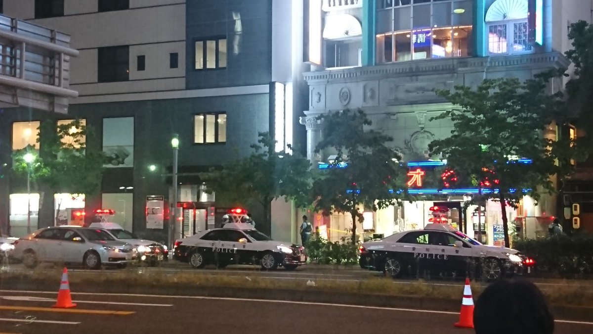 【立てこもり】名古屋の繁華街のカラオケ館で 男性が刃物で切り付けられる殺人未遂事件 まとめダネ!
