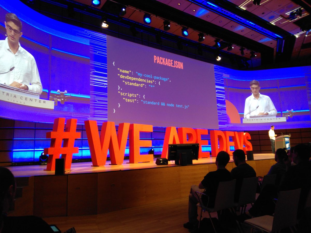 ckawohl's tweet photo. Really cool talk about #eslint and #standardjs at #WeAreDevs
by @feross ๐ https://t.co/SPshl7L3Xz