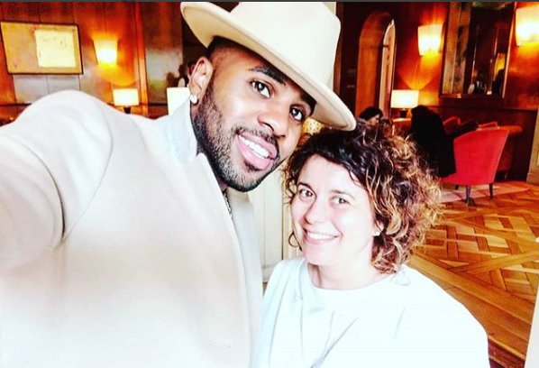 instagram.com/p/Bi1elZNBDlQ/… Honoured to welcome the famous singer and dancer #jasonderulo to our #SinaVillaMedici in #Florence . A very special guest with the sales manager Monica Squitieri