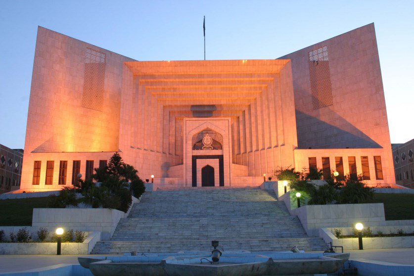 The_Nation's tweet photo. SC seeks record from military court in Charsada University attack case
https://t.co/nHdWaEQJDM
@pid_gov @OfficialDGISPR @pmln_org #CharsadaAttack #MilitaryCourt https://t.co/nwxhTDs6Lk