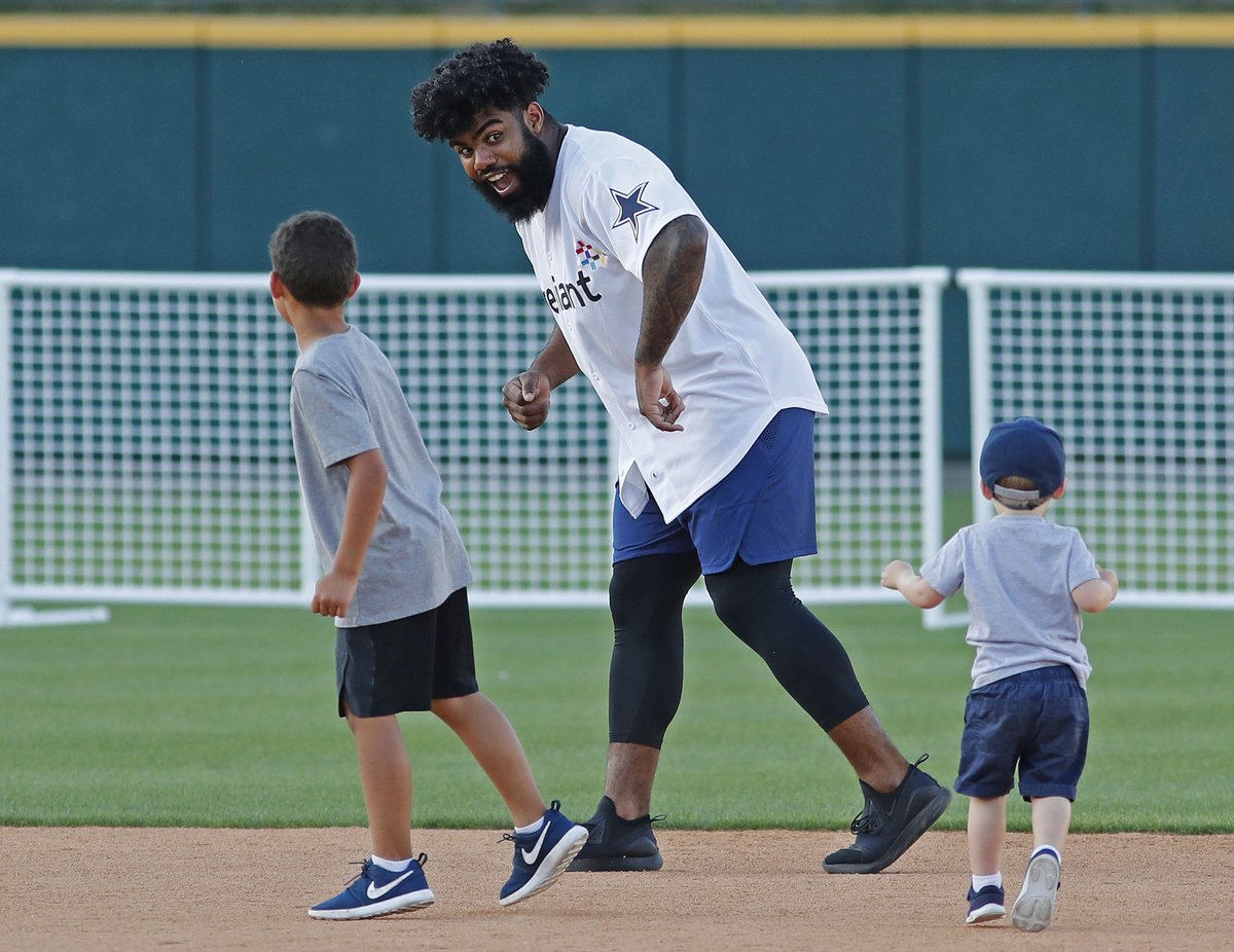 PMoseleyPhoto's tweet photo. Batter up! @dallascowboys QB Dak Prescott, RB Ezekiel Elliott &amp; CB Byron Jones during the 7th Annual Reliant Home Run Derby charity competition in Frisco Wednesday. Proceeds will benefit The Salvation Army Greater Metroplex Command. @startelegram #relianthrd #DallasCowboys https://t.co/9VujJmCkPq