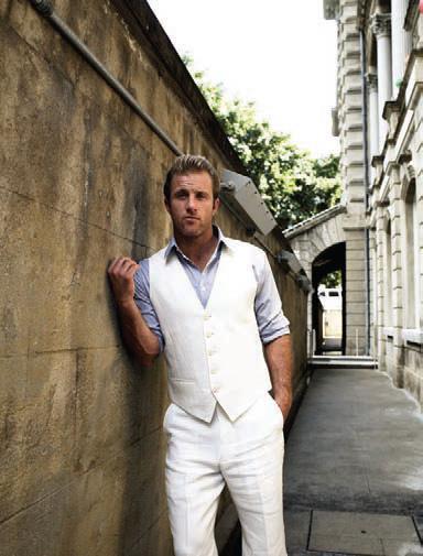 H50Europe's tweet photo. Magnum PI, my version... I think Alex would’ve been a great Thomas Magnum and Scott the perfect Jonathan Higgins. I know, but a girl can always dream, right? #alexoloughin #scottcaan #H50 🤩💋😍😜⬇️⬇️⬇️ #McDanno #TomJon https://t.co/ZloOjY5jEx