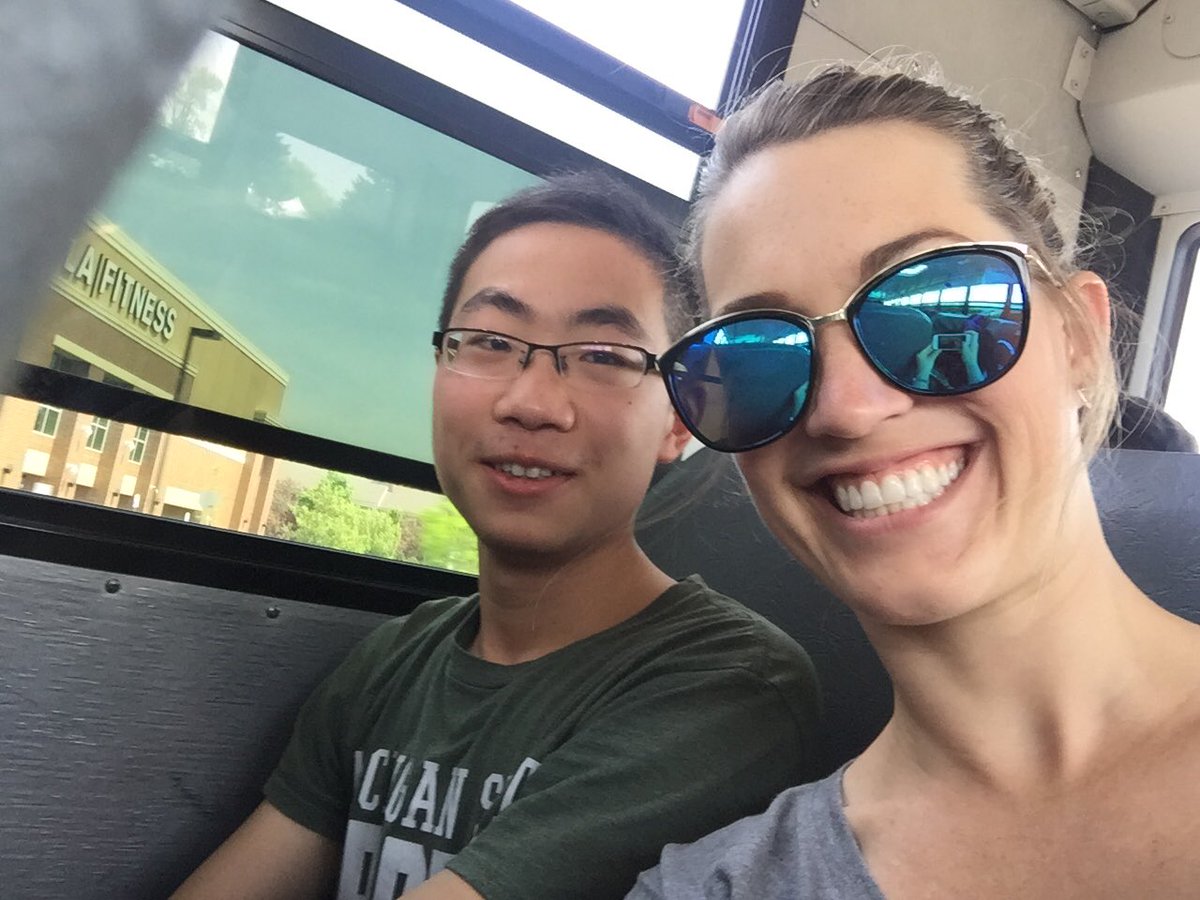 crickTHS's tweet photo. LS bio at the zoo yesterday! #eldshines https://t.co/6pVaRpQ3kZ