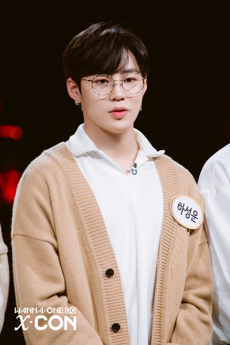 WannaOne_twt's tweet photo. Wanna Oneㅣ워너원GO: X-CON 비하인드

가요계를 뒤흔들 최강 유닛 탄생의 현장을 공개합니다!

＜WANNAONE GO: X-CON＞ 
매주 월요일 저녁 8시 본방사수

#WannaOne #워너원 #UNDIVIDED #워너원GO #WANNAONEGO #WANNAONEGOXCON https://t.co/KUrePL8nib