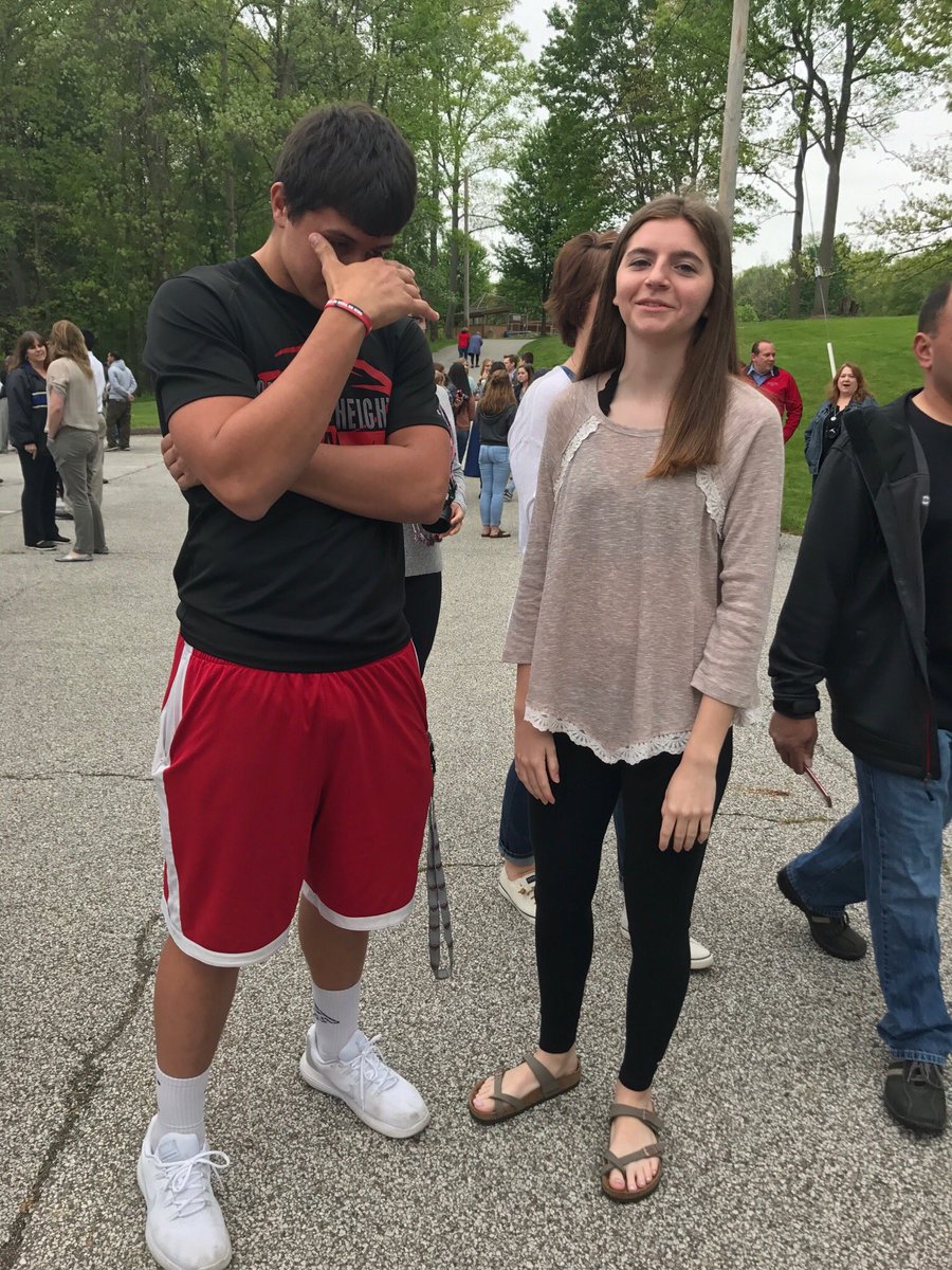 ldorazio34's tweet photo. HBD to the only reason i got thru calc and the trap lord @sophiepetras (sophaliter) thanks for everything homie 🤪👩🏽‍🍳😂 #Omegas4Life #Twister #SecondBurger #PlainCheesePizza https://t.co/P8miinBBwX