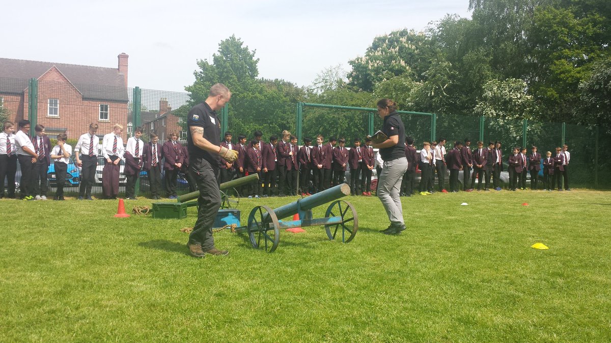HabsAdamsGS's tweet image. Much excitement as Year 8 pupils prepare to take on the #gunrun with visitors from the 11th Signals CTT. @CCFcadets