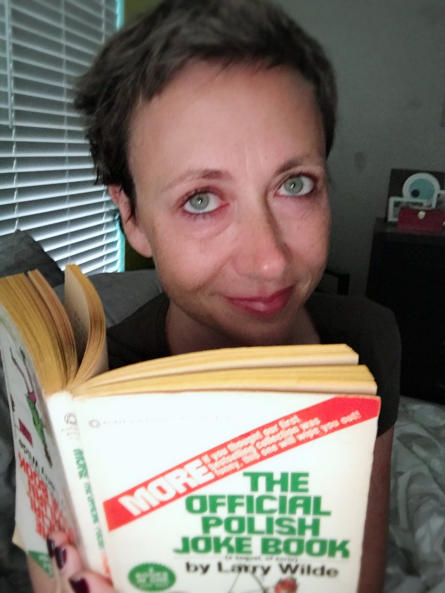 SomeKimberly's tweet photo. A year ago today, I was diagnosed as terminal. 2-3 years to live. My body doesn’t have any evidence of cancer right now. I’m going to curl up with a book of my ancestry and celebrate that I finally can achieve ‘bed head’! This book smells like pickles. #fuckcancer #cancersucks https://t.co/LeNsOQ6U4l