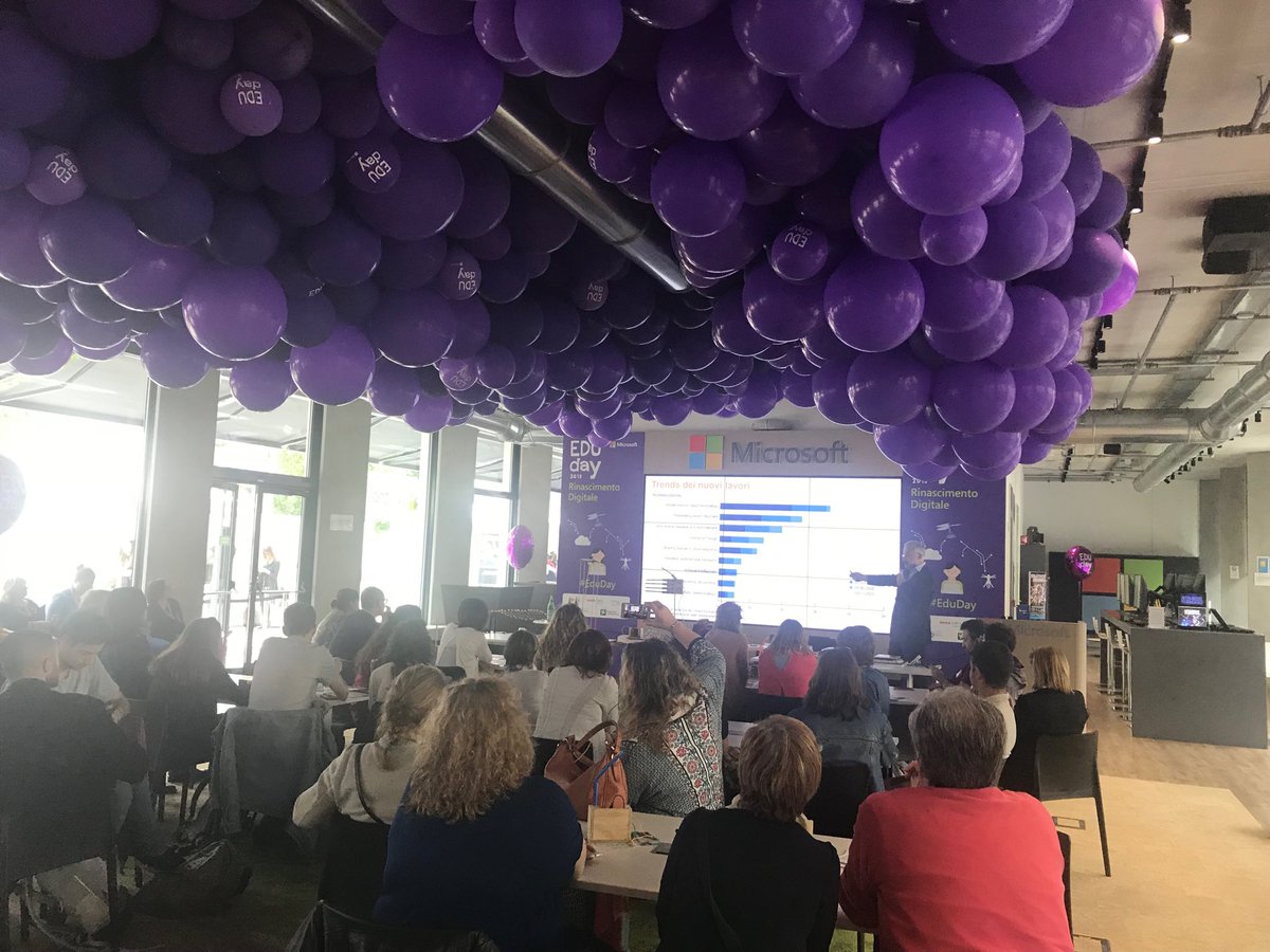 Oggi all’ #eduday si parla anche di #futurereadyskills  e di #hackingSTEM <a href="/microsoftitalia/">Microsoft Italia</a>