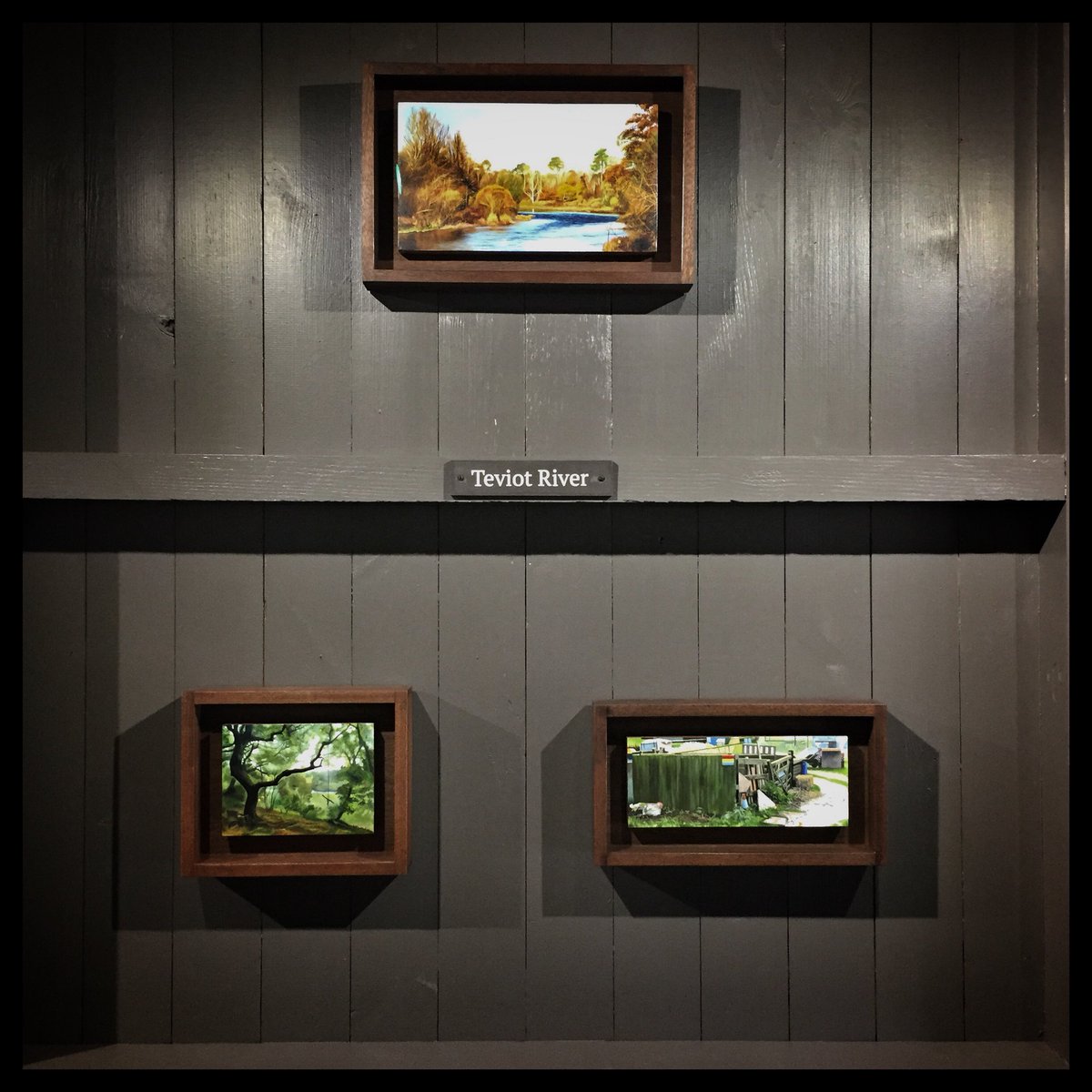 3rosella's tweet photo. Working with #markfairnington installing his stunning paintings @CherryburnNT @NorthEastNT for @mcahe_NU @UniofNewcastle #GetNorth2018 https://t.co/SxpWpPme0S