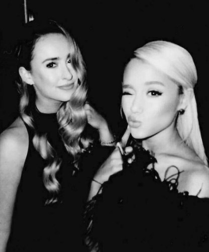 margomayer13's tweet photo. #IVoteArianaBBMAs https://t.co/eKqBx25jfG