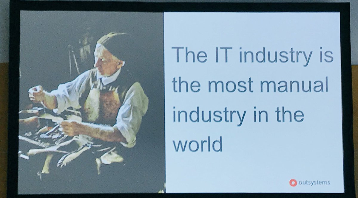 outofmemory_io's tweet image. Handicrafts #AWSSummit @OutSystems