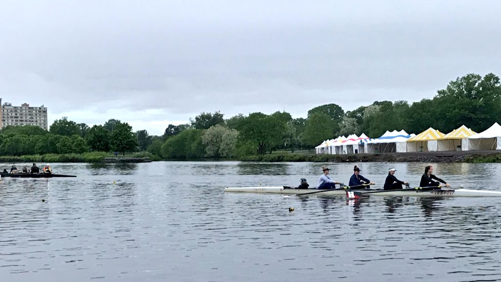 DBReader2016's tweet photo. @HaddonfieldCrew @HMHSathletics @StotesRegatta an early morning row on the Cooper River today with a new #stotes2018 setting #StackSavesStotes https://t.co/Hy0nWE8HS9