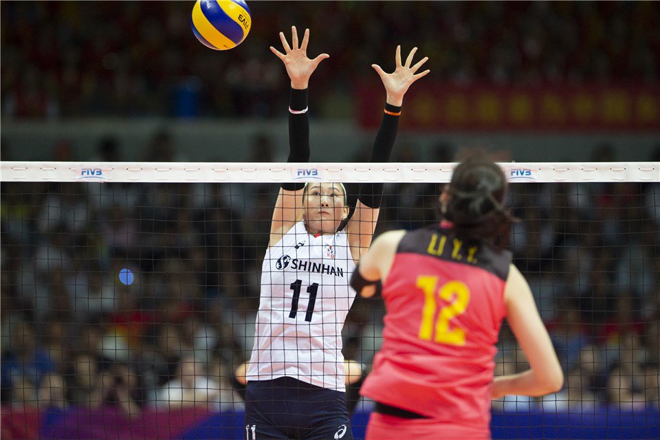 VNL W: Korea surprised China #volleyball #WoV #VNL #BePartOfTheGame goo.gl/GW9NZf