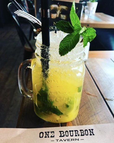 HAPPY THURSDAAAAY!🍸
The weekend is firmly on the horizon, so who says we can't start a day early? 🤷🏻‍♀️😉
(📸 - i.am.the.agness.f.nyama)
#WestHampstead📍#LondonNetworker