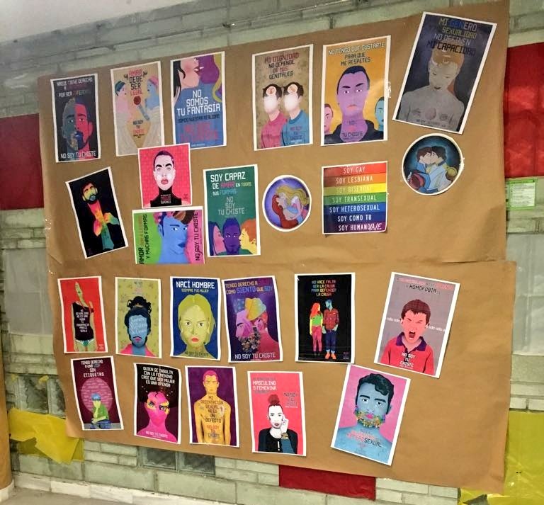 IESVictoriaKent's tweet photo. Inauguramos las I Jornadas #LGTBI ¡Viva la diversidad! #StopLGTBIfobia #IVKarcoiris https://t.co/dzsuhg0vpA