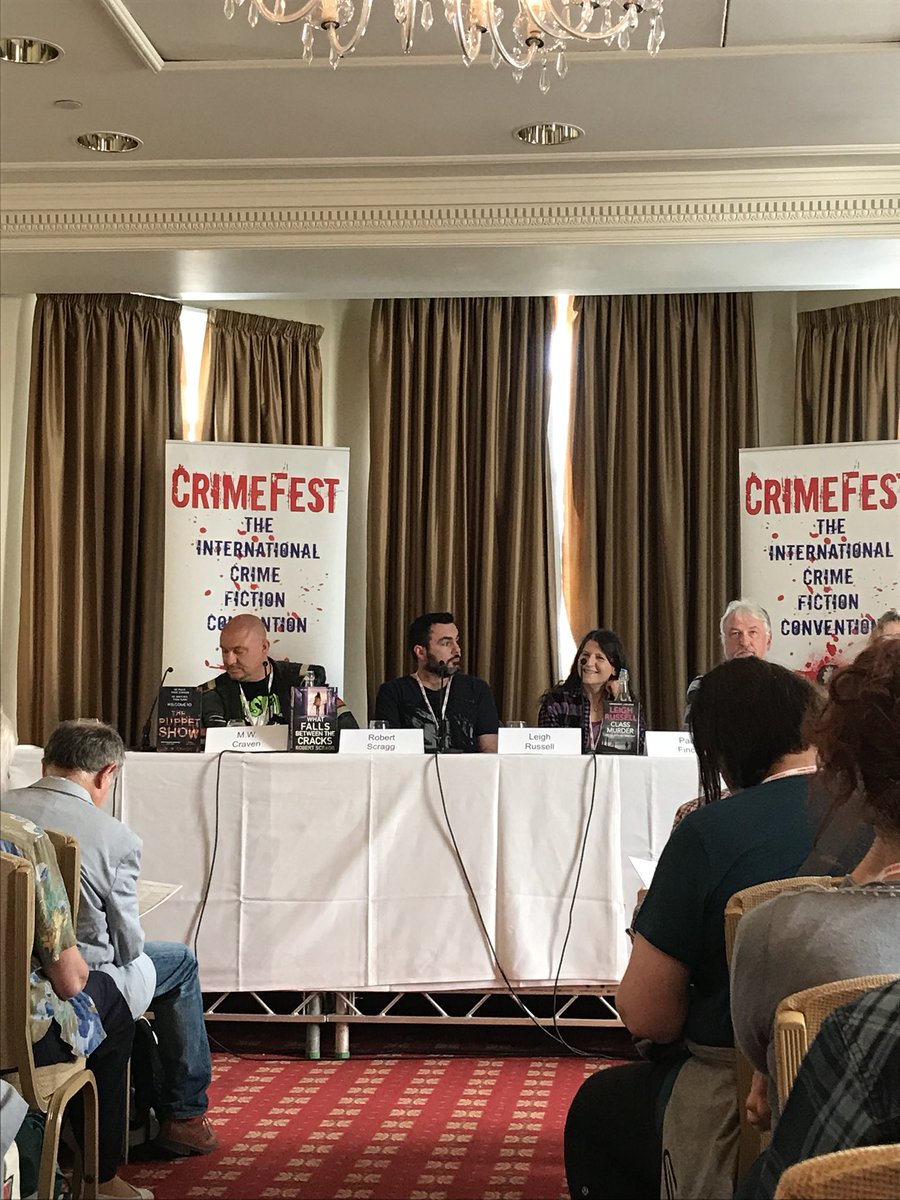 noexitpress's tweet photo. And weβre off! #ClassMurder @LeighRussell joins @MWCravenUK #robertscragg & @paulfinchauthor with @ellygriffiths asking all about the #policeprocedural https://t.co/PU4xQFp399