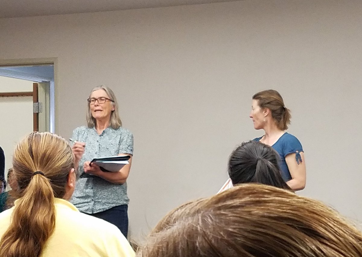 Naturopathic doc and interpreter educating Gunnison LatinX comminity members on preventing and  managing  cholesterol, diabetes, and heart disease.  #KMMROADTRIP  #COHEALTH