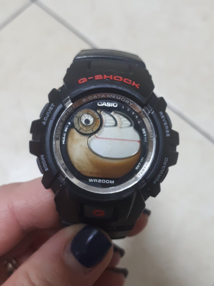 SocialShara's tweet photo. Hey @Casio_USA isn't the @GShock_US supposed to be waterproof? We've got a very disappointed Bar Mitzvah boy over here. #fail https://t.co/tpX6ttyctf