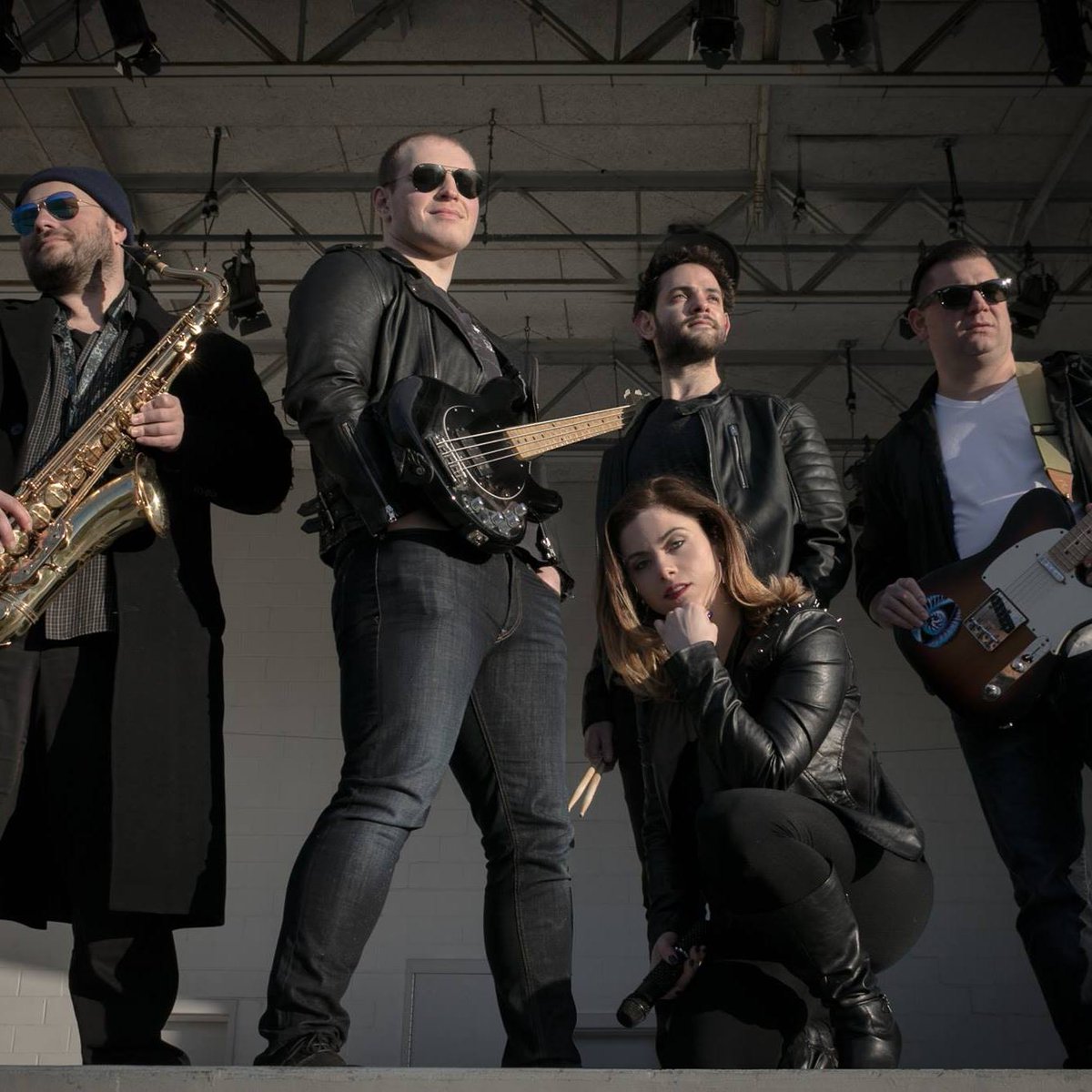 MadisonTAP's tweet photo. Madison's @RunningLateband Fights Breast Cancer With Music https://t.co/dfeXHbj98y https://t.co/TcnbMS38Jc