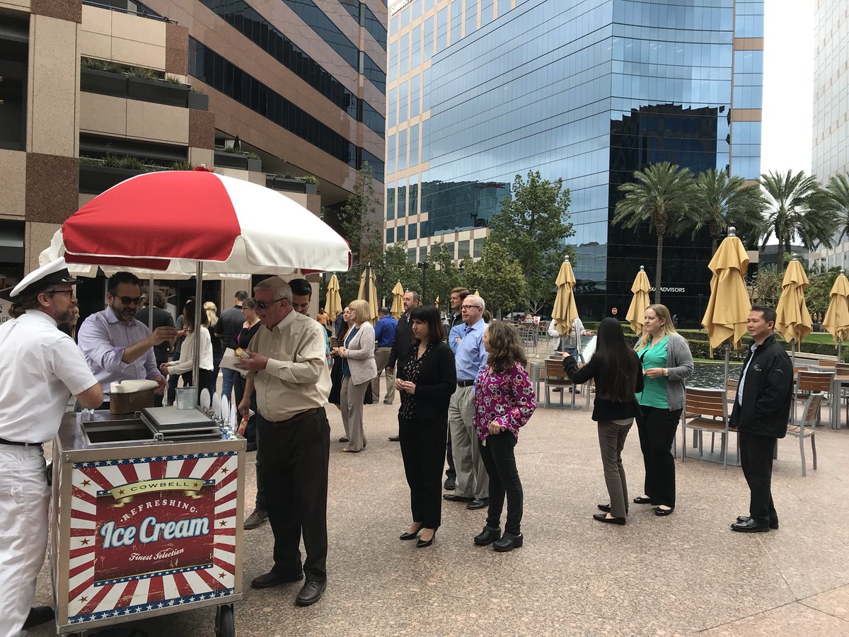 EMMESCO's tweet image. Yesterday’s tenant appreciation event at Centerview was a success! Be on the look out for our other upcoming events in June! 🌞