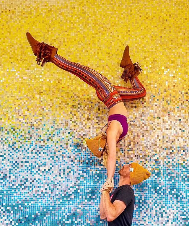 mikabodywear's tweet photo. Prepping for the long weekend like 🤸🏼♀️
⭐️ @fallonlev & @adam.hiner of @boochcraft ⭐️
📸: @danb_ing
#longweekendready #partypantson #boochcraft https://t.co/67THCKdLTB