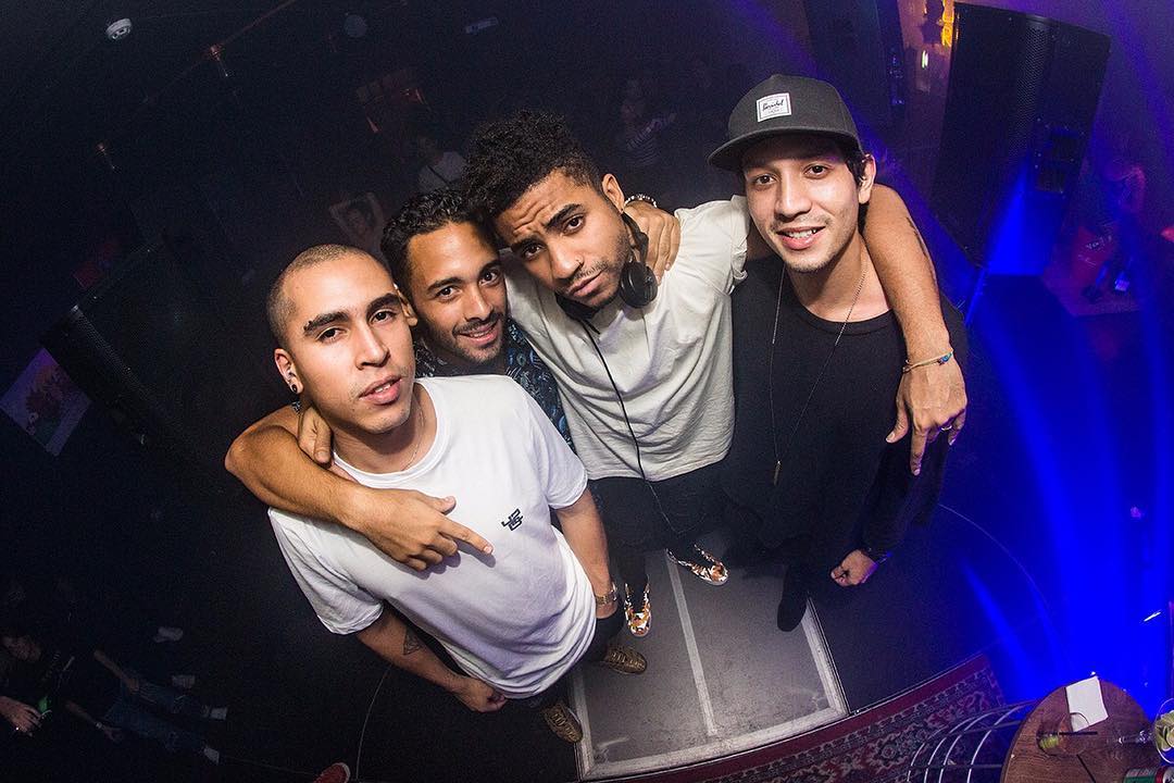 ElectronicaPma's tweet photo. #tbt para recordar, la semana pasada Piña Calabera junto a #calebcalloway, #sonteccc #miguelle y #leanone.
Siempre las mejores fiestas y por las que vienen en camino.
#HITS #piñarulez #hommies https://t.co/pqdipG1ox5