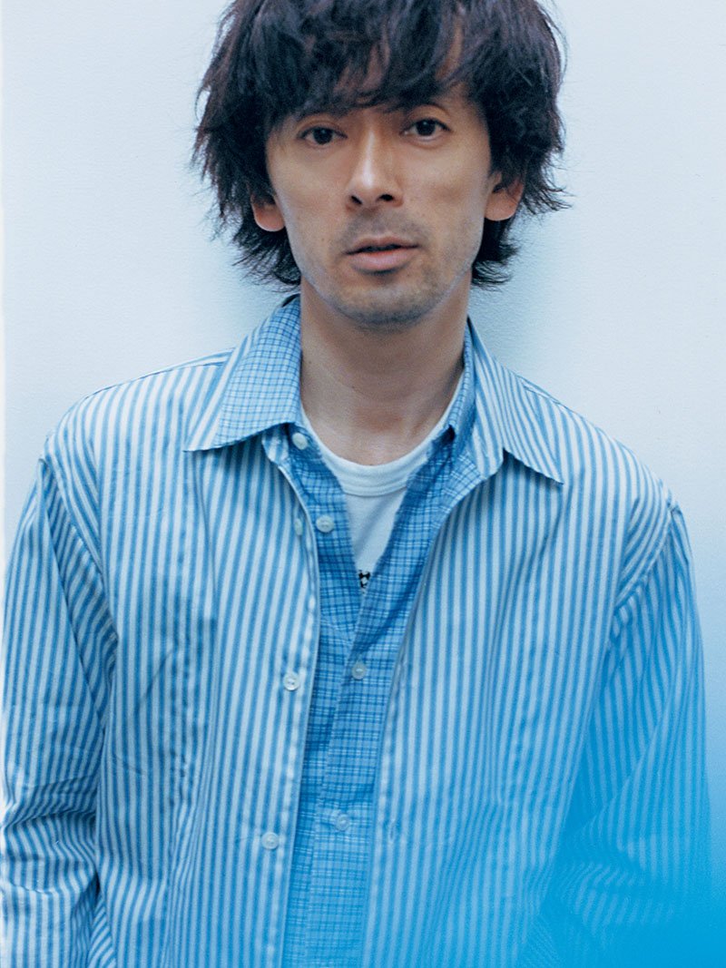 スミオ Sumio على تويتر 半沢直樹やラ王 のcmでさえないサラリーマン役の滝藤賢一さん この前ふと見たこの写真見てそのカッコよさにめっちゃ虜になってる ギャップ萌えか 俳優ってすごい