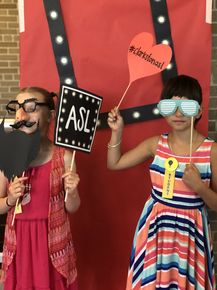 LearnAtCCS's tweet photo. We’re celebrating Academic Service Learning tonight at our annual Spotlight on Service! Thank you to all of our students and ASL partners for coming together as change agents for good! #ClarkstonASL #WeAreClarkston #15YearsOfASL @radhikaissac https://t.co/kWSNhTMeix