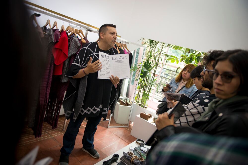 CorredorCRC's tweet photo. Recordamos el recorrido de moda por: @lofficielmexico durante nuestra vigésima edición. #CCRC20 https://t.co/xyFxNCSfws