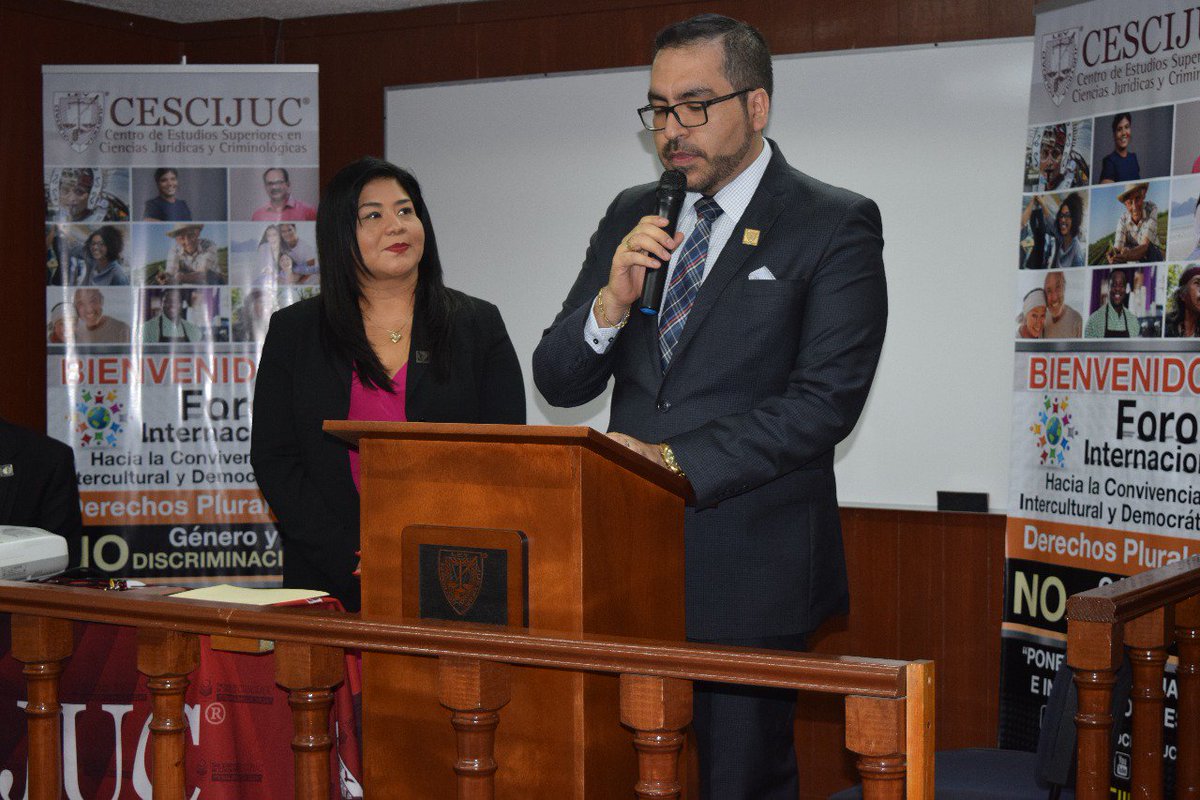 CDMXOR's tweet photo. Muchas gracias querida Mtra @lizrosasmontero Directora General   @DGIDS_CDMX del @GobCDMX   por tu ponencia en el 2do foro internacional hacia la convivencia intercultural y democrática derechos plurales género y no discriminación. #Orgullocescijuc https://t.co/nH1xQfzT70