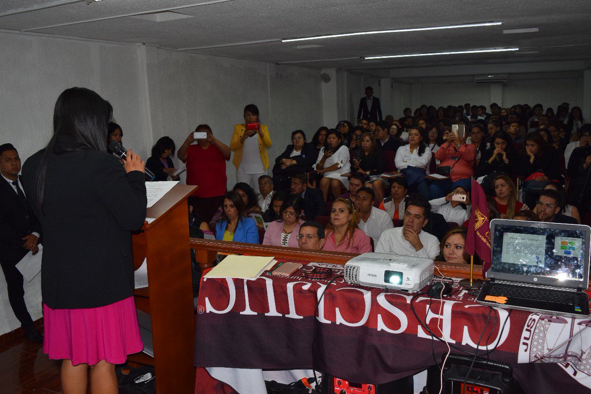 CDMXOR's tweet photo. Muchas gracias querida Mtra @lizrosasmontero Directora General   @DGIDS_CDMX del @GobCDMX   por tu ponencia en el 2do foro internacional hacia la convivencia intercultural y democrática derechos plurales género y no discriminación. #Orgullocescijuc https://t.co/nH1xQfzT70