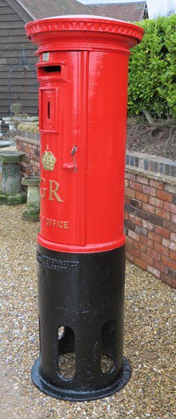 BallantineCast's tweet photo. #Ironworkthursday not many people know this but we make all of the #red #iron #pillarboxes in the UK and have done so for 40 years https://t.co/Y8u0BoFMwZ