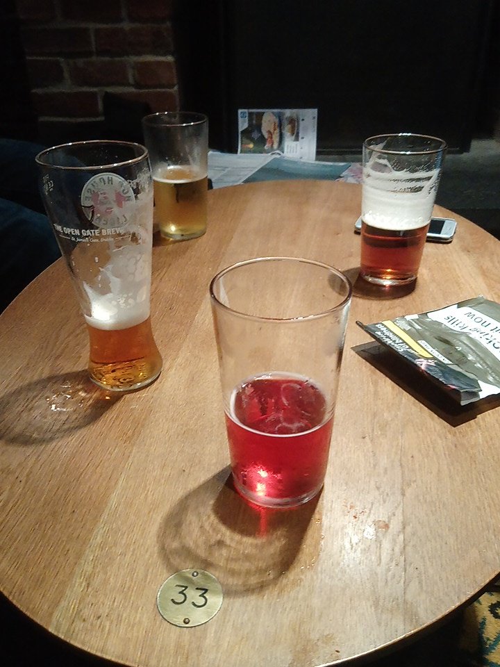 Cider_Heads's tweet photo. Slow start to #NonSkittlesSkittles tonight, where's the rest of the team? #Cider #TomorrowOff #PorkScratchings #WheresMark #DomsAKnob #WinterSkittlesSeasonStartsSoon #DrinkingPractice https://t.co/5L1LsUhM9I